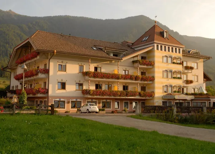 Hotel Reipertingerhof Brunico
